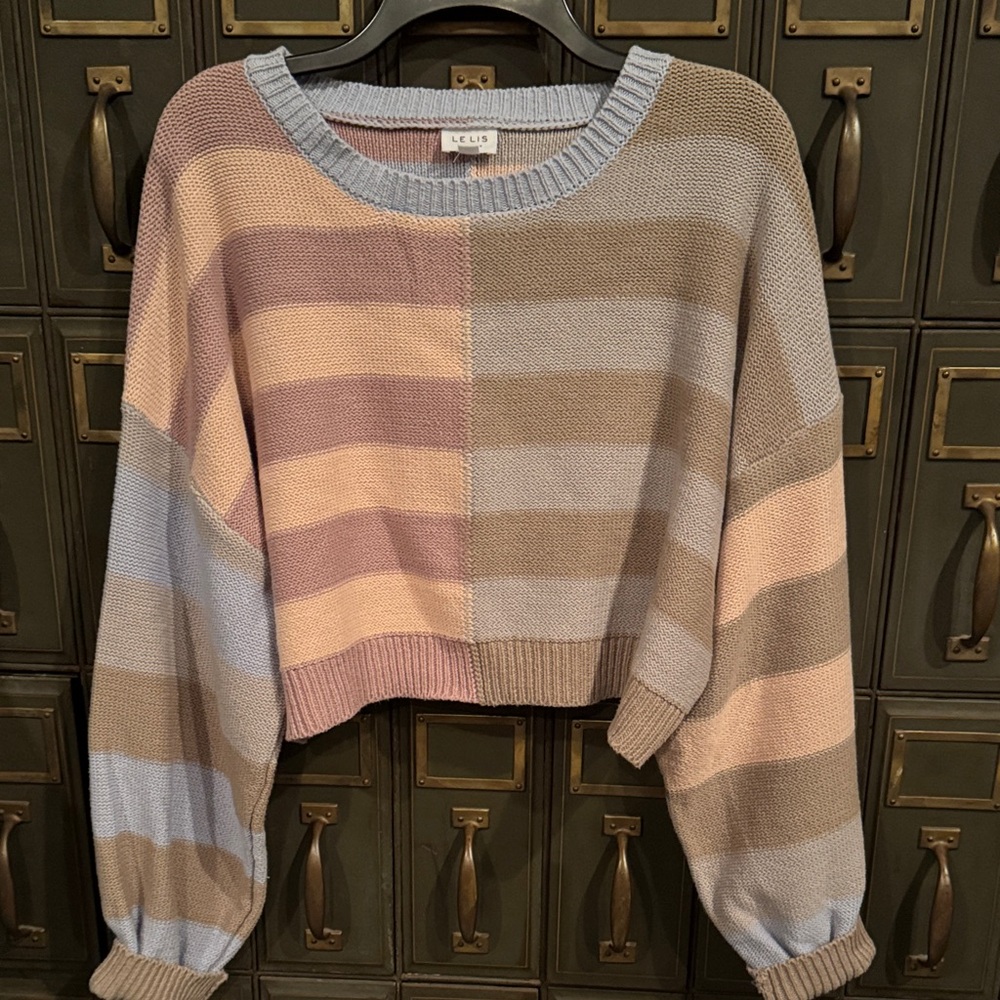 LE LIS Sweater